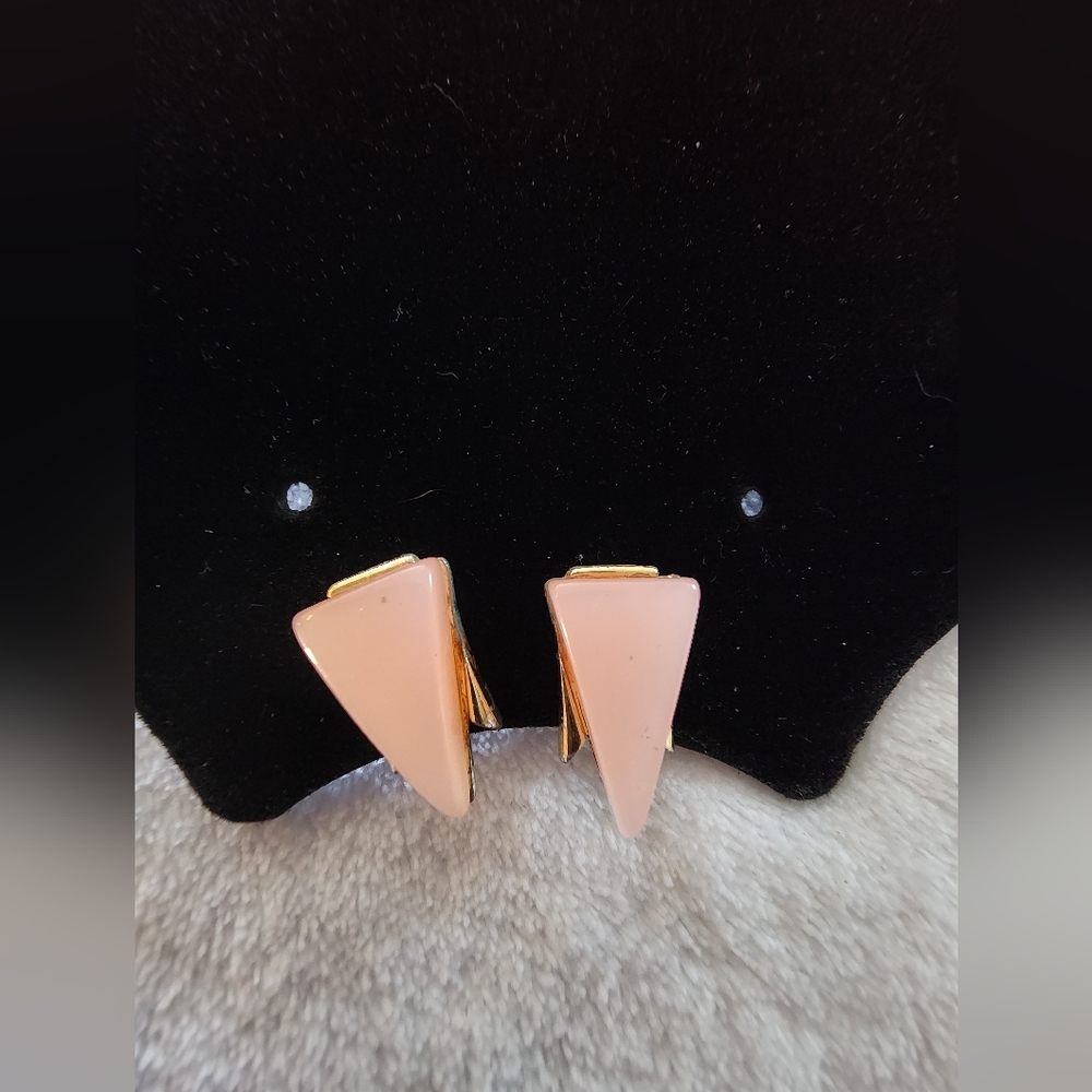 STUNNING Vintage Coro Pink Enamel Triangle Clip-On Earrings